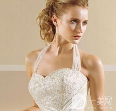 胸部縮小手術(shù)多少錢?受什么因素影響呢