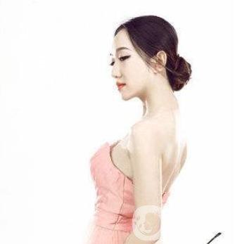 娜高假體隆胸多少錢(qián)？?jī)r(jià)格受哪些因素影響？