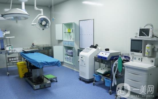 長春張志田整形醫(yī)院價格表