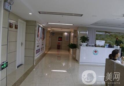 畢節(jié)西南皮膚病醫(yī)院整形科價格表及簡介一覽