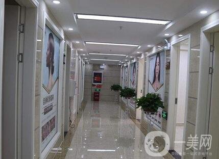 畢節(jié)西南皮膚病醫(yī)院整形科價格表及簡介一覽