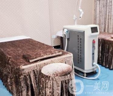 韶關(guān)艾瑞美容醫(yī)院割雙眼皮價格怎么樣？價格表整形項目收費大全一覽