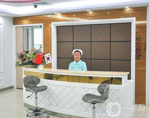 深圳非凡美容醫(yī)院靠譜嗎？2020年祛斑價(jià)格表一覽