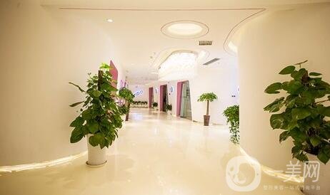 長沙蔣松林整形醫(yī)院價格表火爆來襲