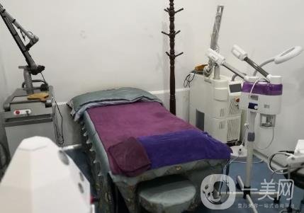 鄭州妍琳醫(yī)院價格表