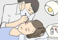 做美瞳線需要麻醉嗎？應(yīng)該怎么涂麻藥？