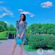 正當(dāng)我郁悶的時(shí)候，身邊的朋友紛紛給我出謀劃策，讓我去醫(yī)院做熱瑪吉