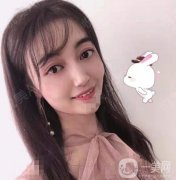 現(xiàn)在做完吸脂一個(gè)月了，這幾天和朋友一起出去玩，都說(shuō)我變化真的是特別的大