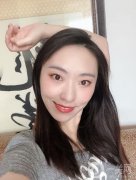 轉(zhuǎn)眼間已經(jīng)過去一個月的時間了，現(xiàn)在我的臉部狀態(tài)還是特別好的