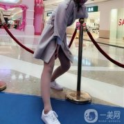 自從有了這一雙纖細的腿之后，感覺整個人變得越來越自信了，一路也是的順利