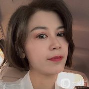 做完熱瑪吉，皮膚真的是越來越好了，嘴邊的兩邊肉肉也是沒有了