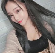 我是雙眼皮，但是我喜歡歐美的那種眼型，所以做了很多功課