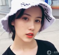 朋友給了我科普的熱瑪吉，然后我在網(wǎng)上做了很多功課，所以我選擇了和熱瑪吉