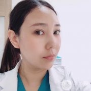 但是真當(dāng)自己仔細(xì)的觀察面部的皮膚的時(shí)候，卻發(fā)現(xiàn)問題還是特別多的