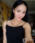 我的臉是屬于那種不能仔細(xì)的看還能夠湊合，但是如果仔細(xì)看的話，那么就暴露