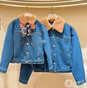 復(fù)古風(fēng)牛仔服飾推薦：小香風(fēng)與街頭活力的結(jié)合