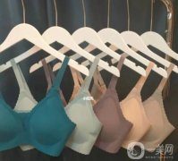 蘭繆果凍膠內(nèi)衣：輕盈舒適，重塑自信