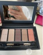 雙十二有哪些好看又好用的秋冬眼影盤推薦？