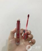 阿瑪尼紅管唇釉哪個(gè)顏色好?阿瑪尼紅管黃皮必入的唇釉排行
