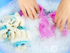 護(hù)發(fā)素浸泡羊絨衫：一次溫柔的修復(fù)體驗(yàn)