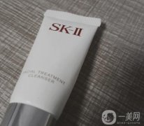 氨基酸潔面的溫和與高效：精選推薦幾款親膚潔面產(chǎn)品