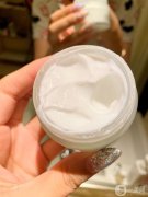 乳液與面霜：護膚界的雙胞胎，真的如此相似嗎?