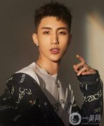 美妝博主“Benny董子初”關(guān)閉個(gè)人彩妝品牌CROXX，未來(lái)將推出新品牌“秘祝”