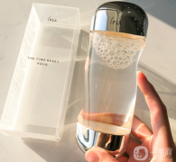 補(bǔ)水保濕祛痘的護(hù)膚品排行