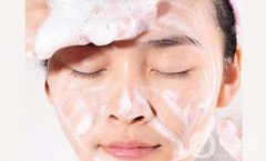 打造肌膚：掌握清潔面部護(hù)膚步驟，讓你輕松擁有健康美麗!
