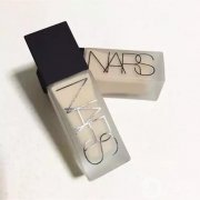 24小時持妝久的粉底液有哪些