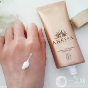 安耐曬防曬啫喱好用嗎