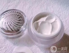 韓國素顏霜排行榜公布!10款讓你素顏也很美的神奇產品