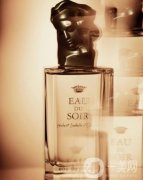 贏桃花助事業(yè)，3款香氛為你新年開運