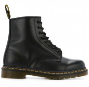 馬丁靴適合徒步登山嗎