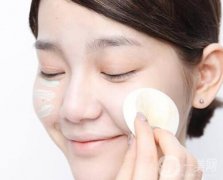 干冷季節(jié)的護(hù)膚與護(hù)發(fā)全攻略：對(duì)抗干燥，保持水潤光澤