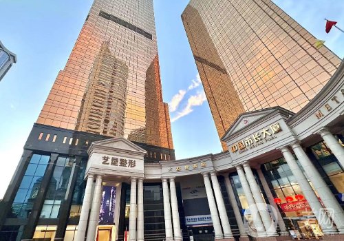 佘高明隆鼻怎么樣?口碑醫(yī)生、實(shí)力在線!