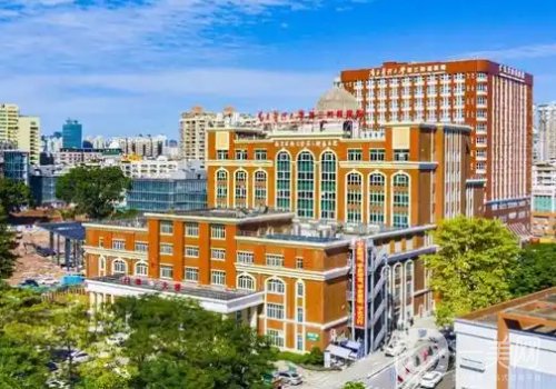 顏玲醫(yī)生雙眼皮案例怎么樣?口碑醫(yī)生|熱度很高!